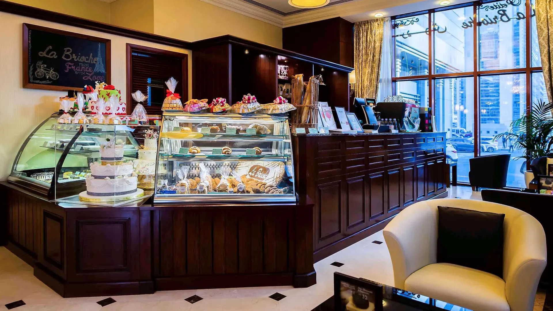 Grand Mercure Majlis Residences Abu Dhabi Aparthotel