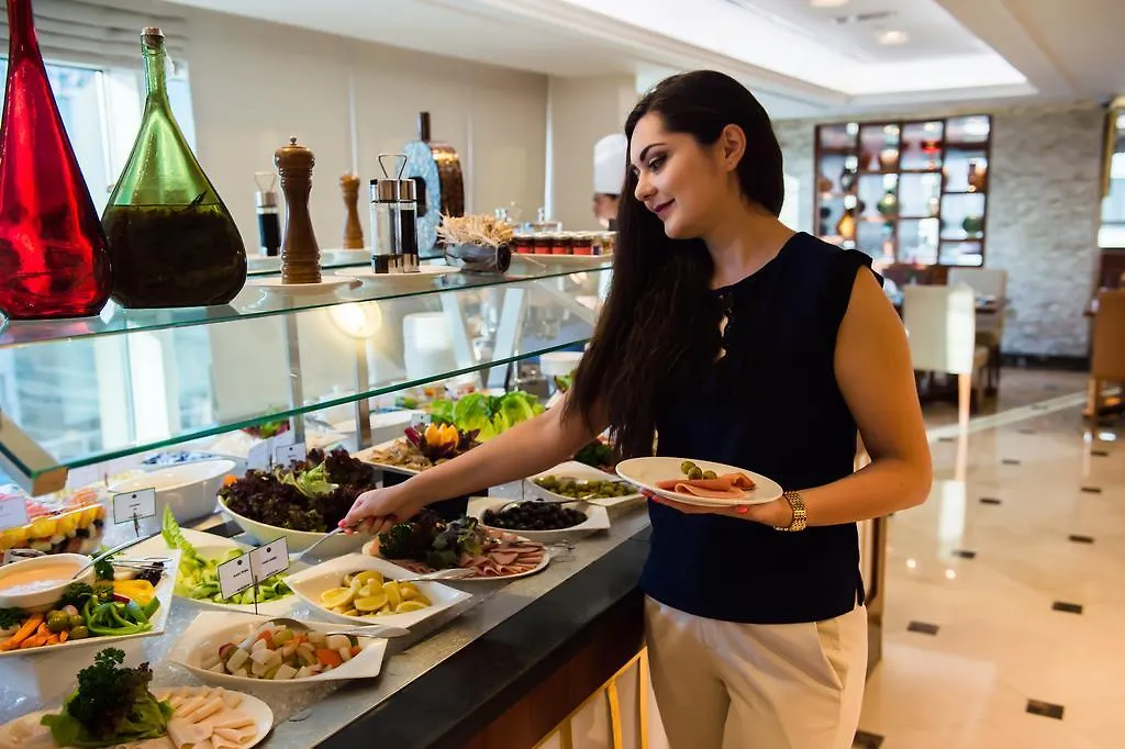 Grand Mercure Majlis Residences Abu Dhabi Aparthotel