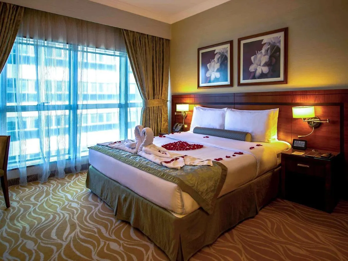 ***** Aparthotel Grand Mercure Majlis Residences Abu Dhabi United Arab Emirates