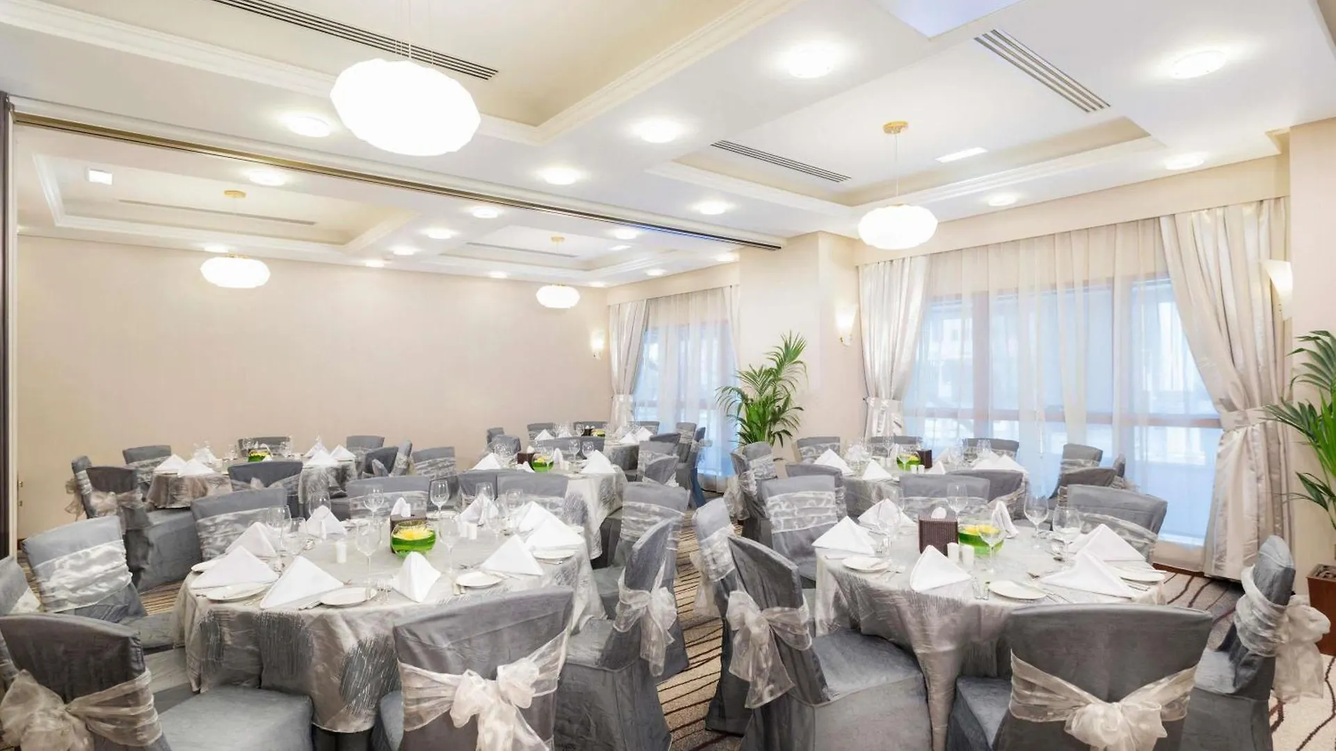 Apart Otel Grand Mercure Majlis Residences Abu Dabi